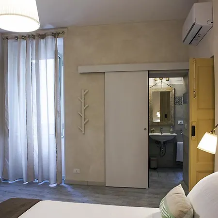 Del Palazzo Couette-café 3*