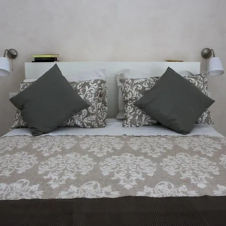 Couette-café Del Palazzo 3*